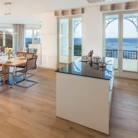 First 270 Grad Appartement *