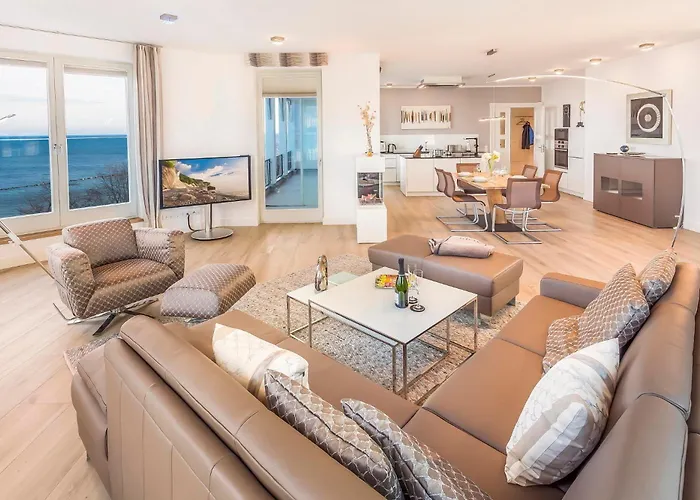 Ostseebad, Sellin, Ruegen, First, Meerblick, * Sellin (Rugen)